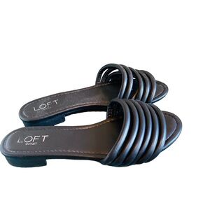⭐️ LOFT Black Slide Sandals